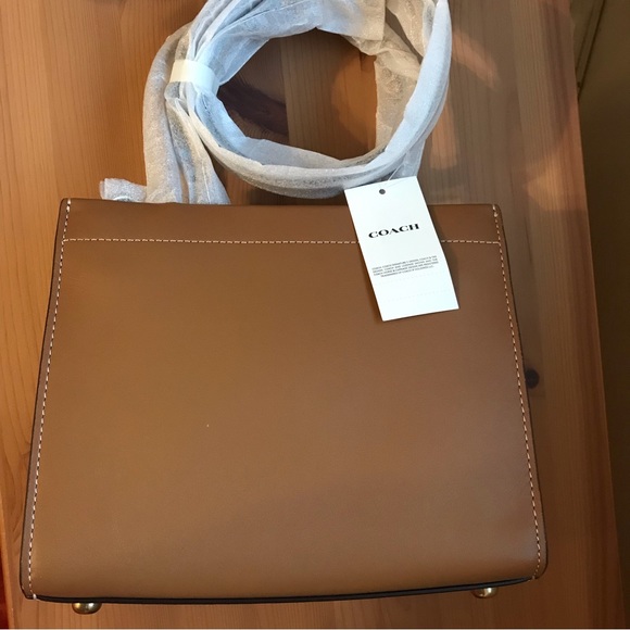 🌺 Coach X Tom Wesselmann Cashin Carry Tote 22 - Picture 11 of 13